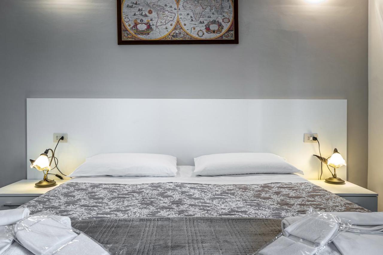 Superior Double Room,1328315639:JPEG